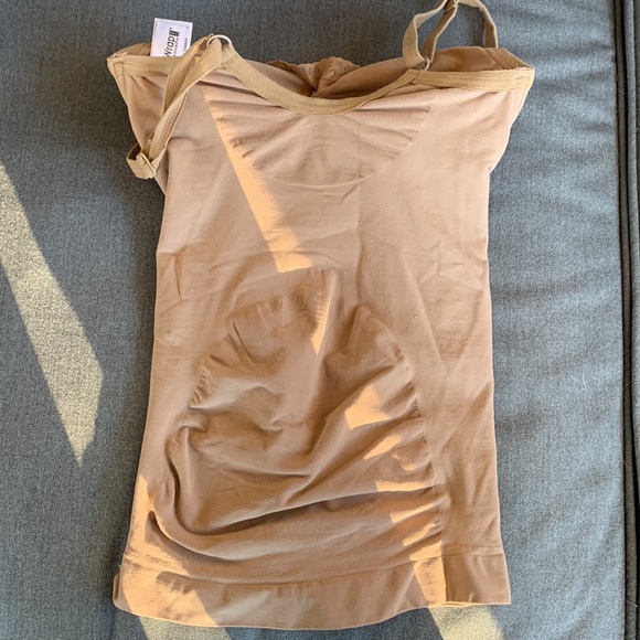 Body wrap shape wear, Sz s/m cami - Picture 3 of 4